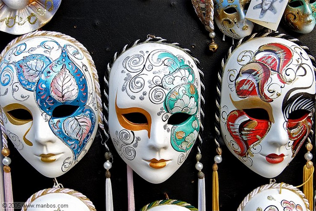 Venecia
Mascara con pentagrama
Venecia