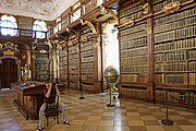 Objetivo 16 to 35
Biblioteca de la Abadia de Melk
Viena
MELK
Foto: 17212