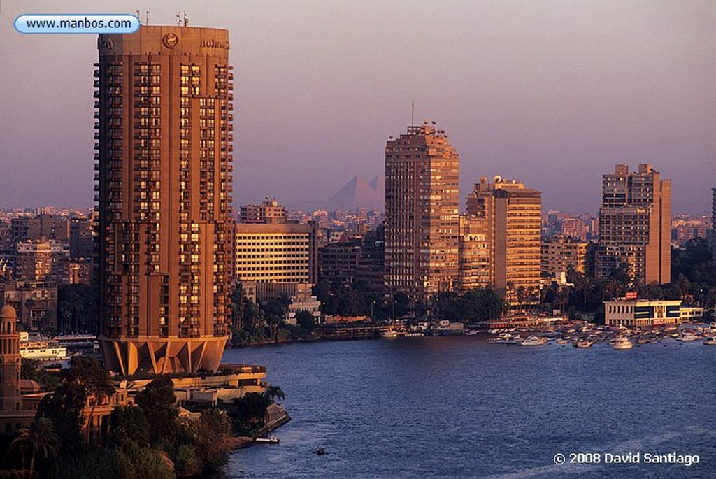 Rio Nilo
Barco por el Nilo
Rio Nilo