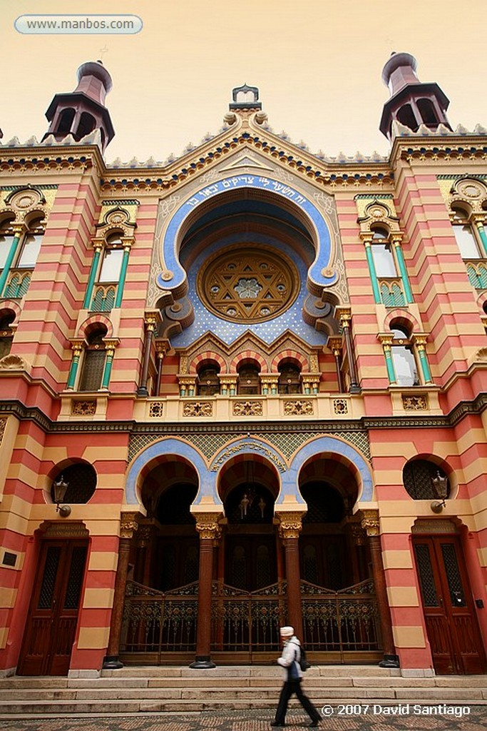 Praga
Santo Tomas y San Pablo Reloj Astronomico Ayuntamiento de la Ciudad Vieja
Praga