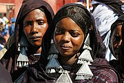 Objetivo EF 100 Macro
Mujeres Tuareg en Tamanrasset - Argelia
Argelia
TAMANRASSET
Foto: 16275