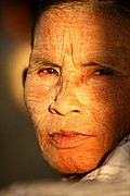 Objetivo 70 to 200
Retrato Mujer Con Tanaka
Myanmar (Birmania)
LAGO INLE
Foto: 13600