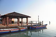Embarcadero de la Laguna de Burano, Burano, Italia