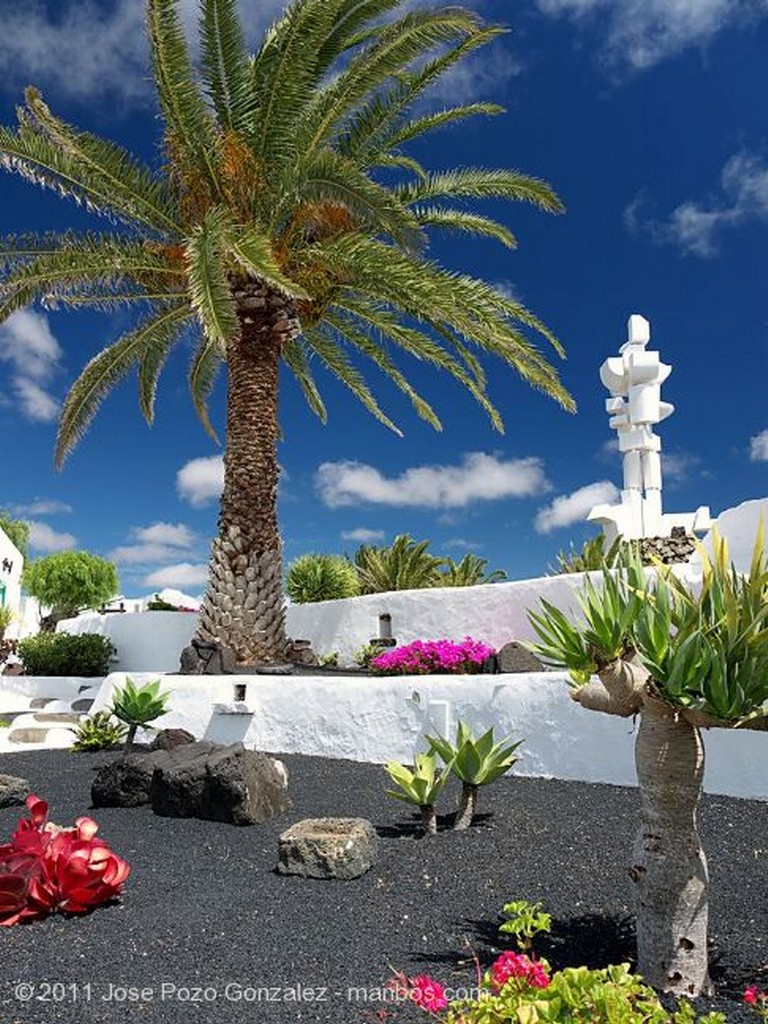 Mozaga
Monumento al campesino
Lanzarote