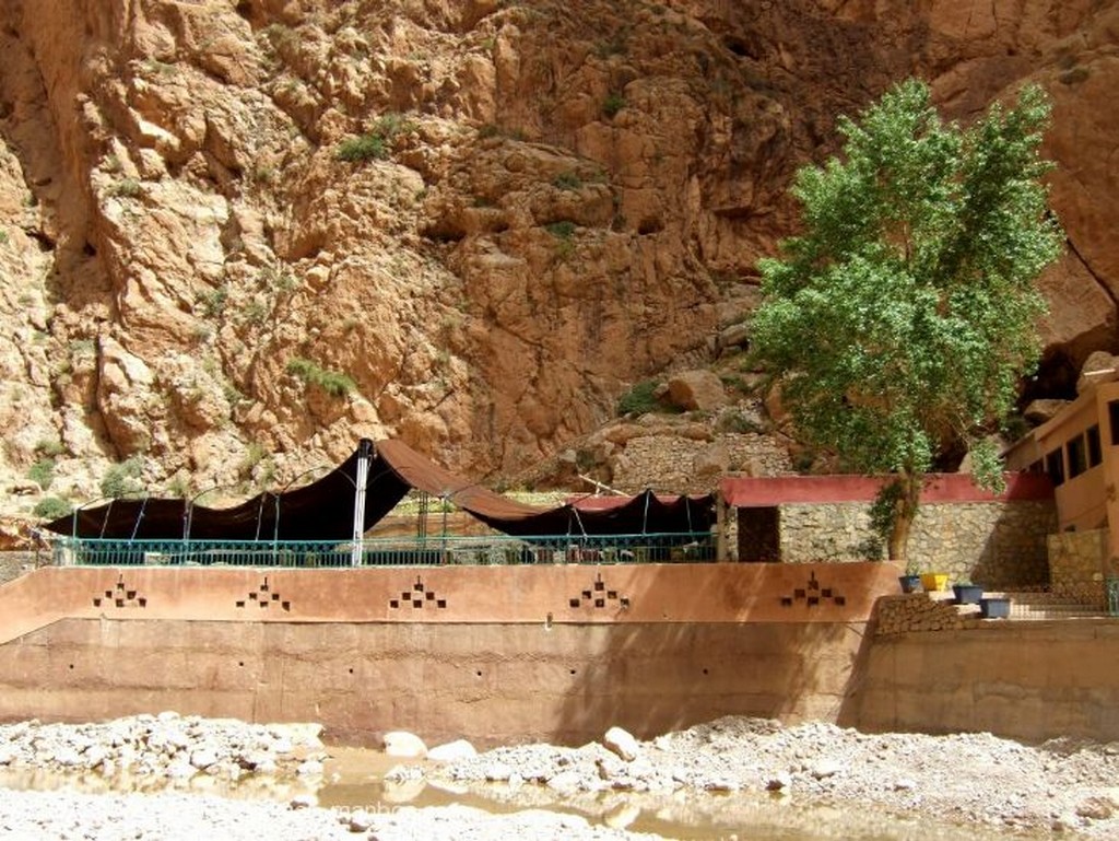 Gargantas del Todra
Chiquillos junto al agua
Ouarzazate