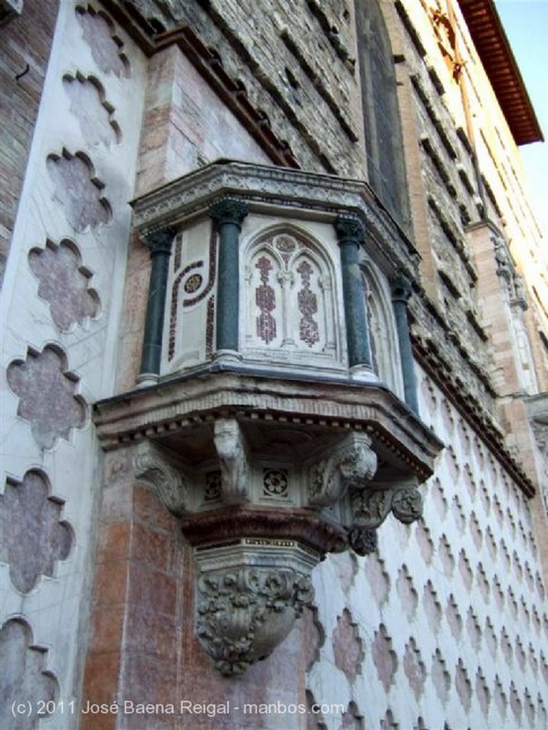 Perugia
Arcadas goticas
Umbria