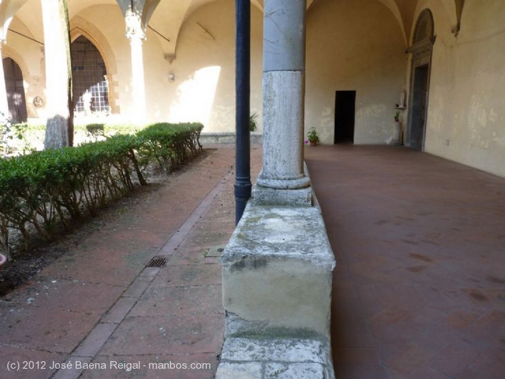 San Gimignano
Perfiles del claustro
Siena