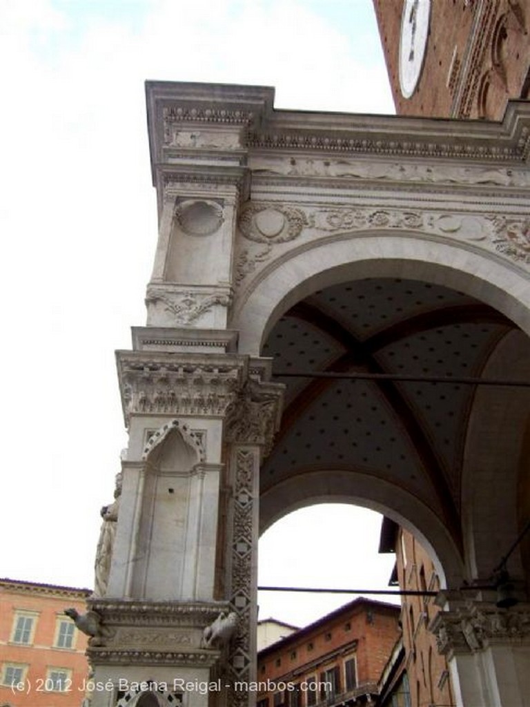 Siena
La Cappella di Piazza
Toscana