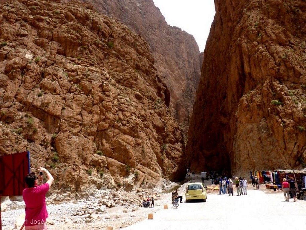Gargantas del Todra
Demasiados vehiculos
Ouarzazate