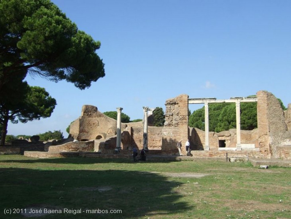 Ostia Antica
Termas y Tempio Rotondo
Roma