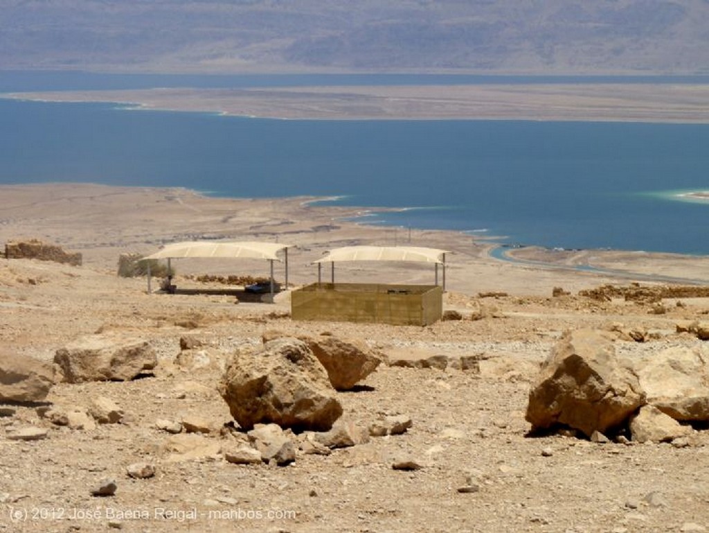 Masada
En pleno Desierto de Judea
Distrito Meridional