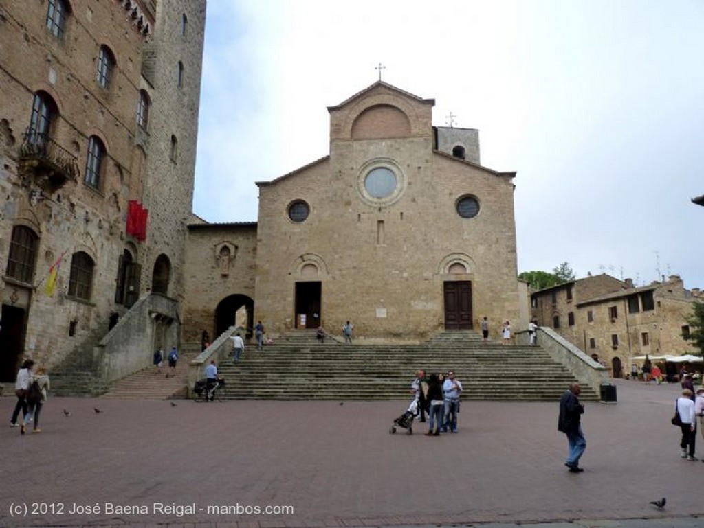 San Gimignano
La colina de San Gimignano
Siena