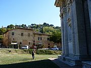 Explanada del Santuario de San Biagio, Montepulciano, Italia