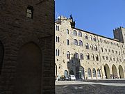 Piazza dei Priori, Volterra, Italia