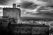 Camara NIKON D70
Torre de la vela y granada
La Alhambra
GRANADA
Foto: 12503
